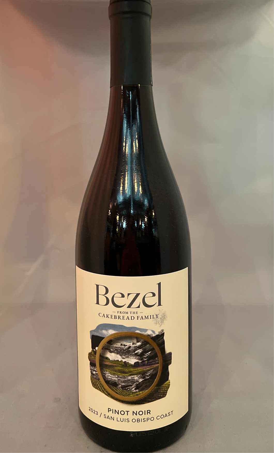 Bezel Pinot Noir from the Cakebread Family 2023, San Luis Obispo