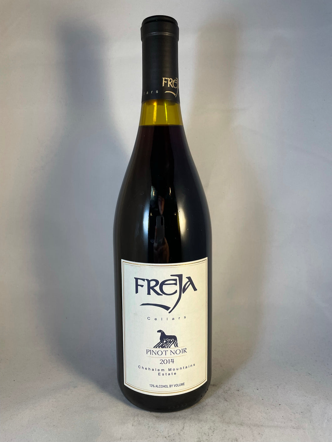 Freja Cellars Pinot Noir 2015, Chehalem Mountains Oregon