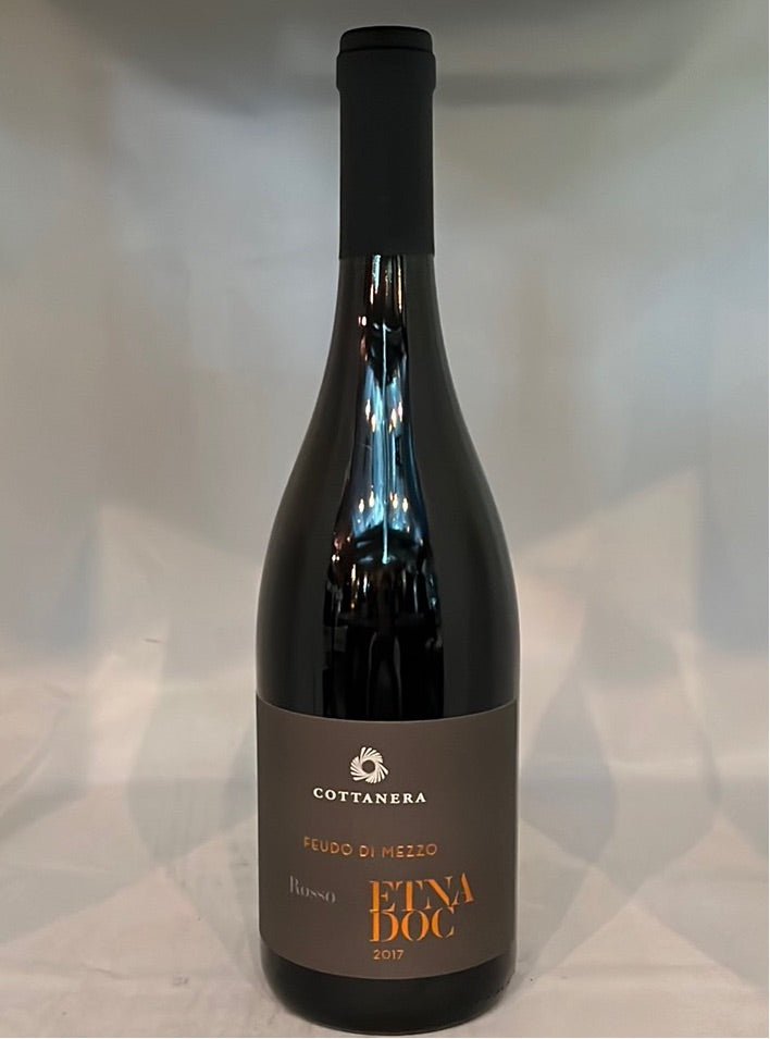 Cottanera - Etna Rosso “Fuedo di Mezzo” 2017, Sicily Italy